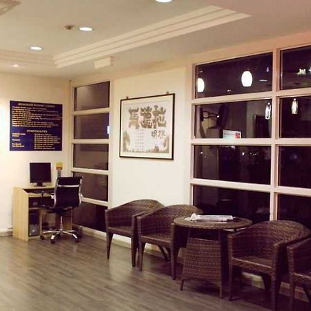 Madras Eminence Hotell Singapore Exteriör bild