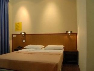 Madras Eminence Hotell Singapore Exteriör bild